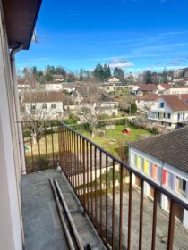 APPARTEMENT 3 PIECES LONS LE SAUNIER